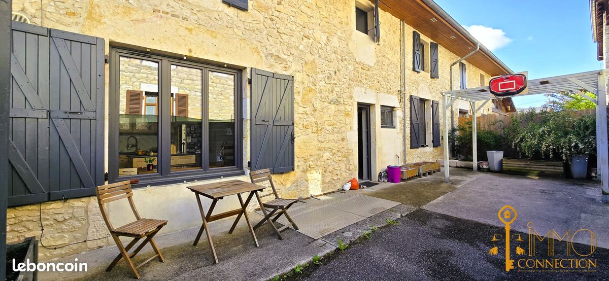 Maison 4 pièces 130 m² · à Artemare · 130 m² · 1 200 €