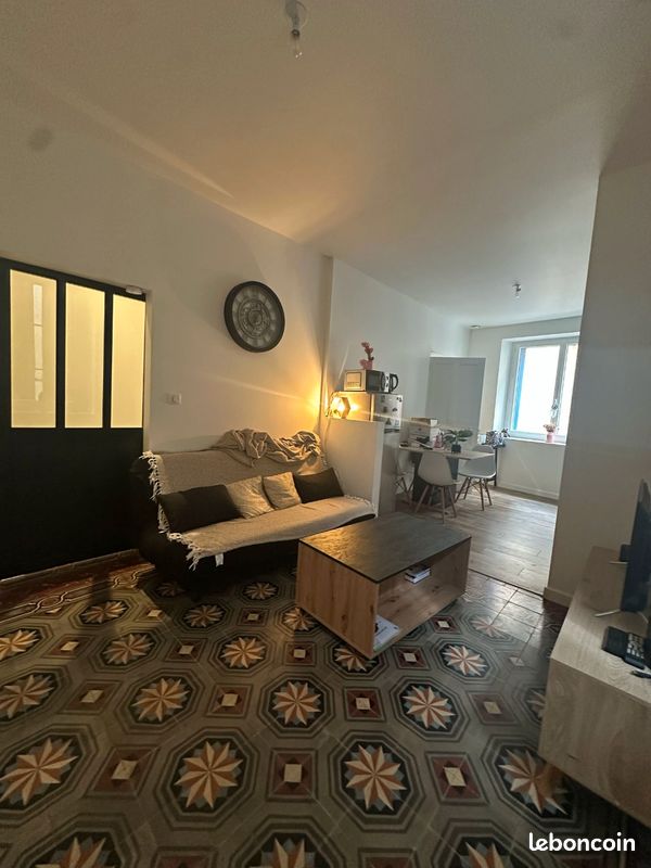 Appartement 2 pièces 49 m² · à Castres · 49 m² · 550 €