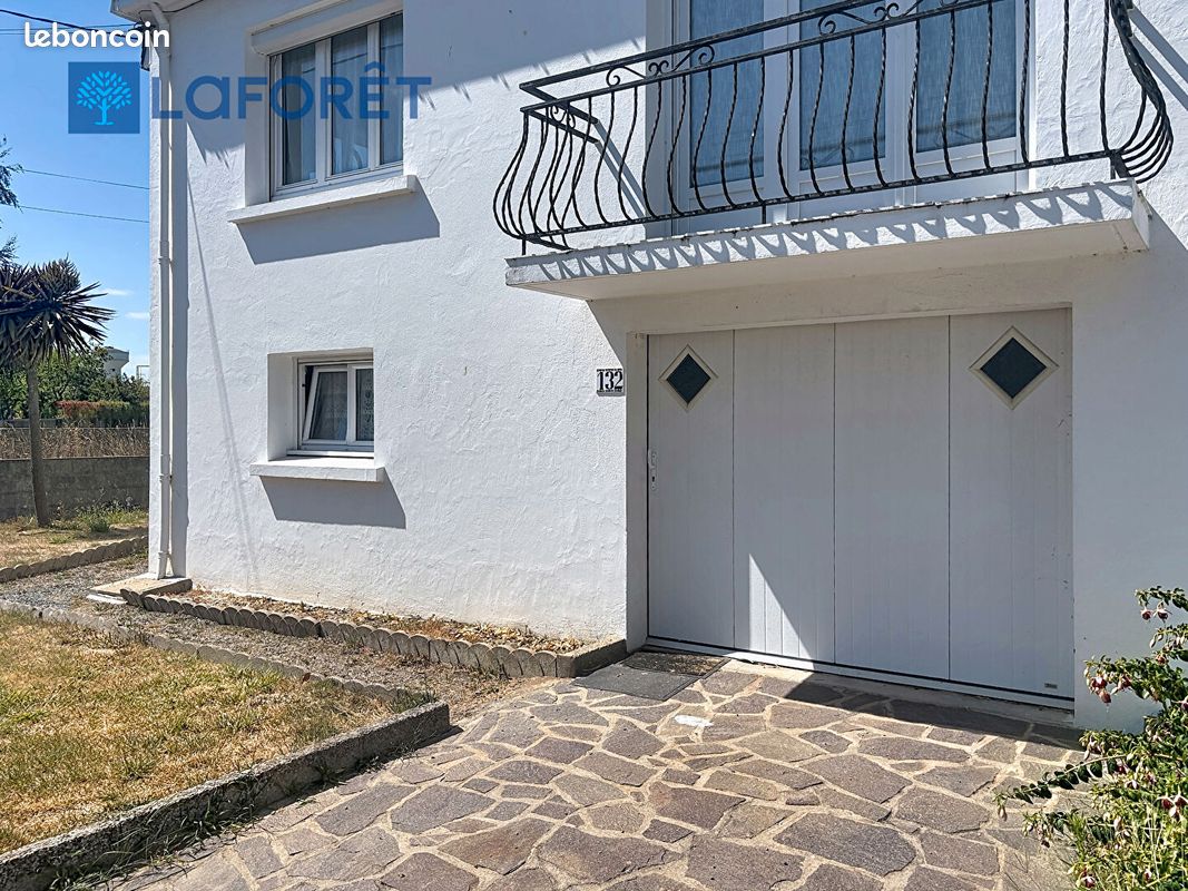 Maison 9 pièces 164 m² · à Riantec · 164 m² · 276 000 €