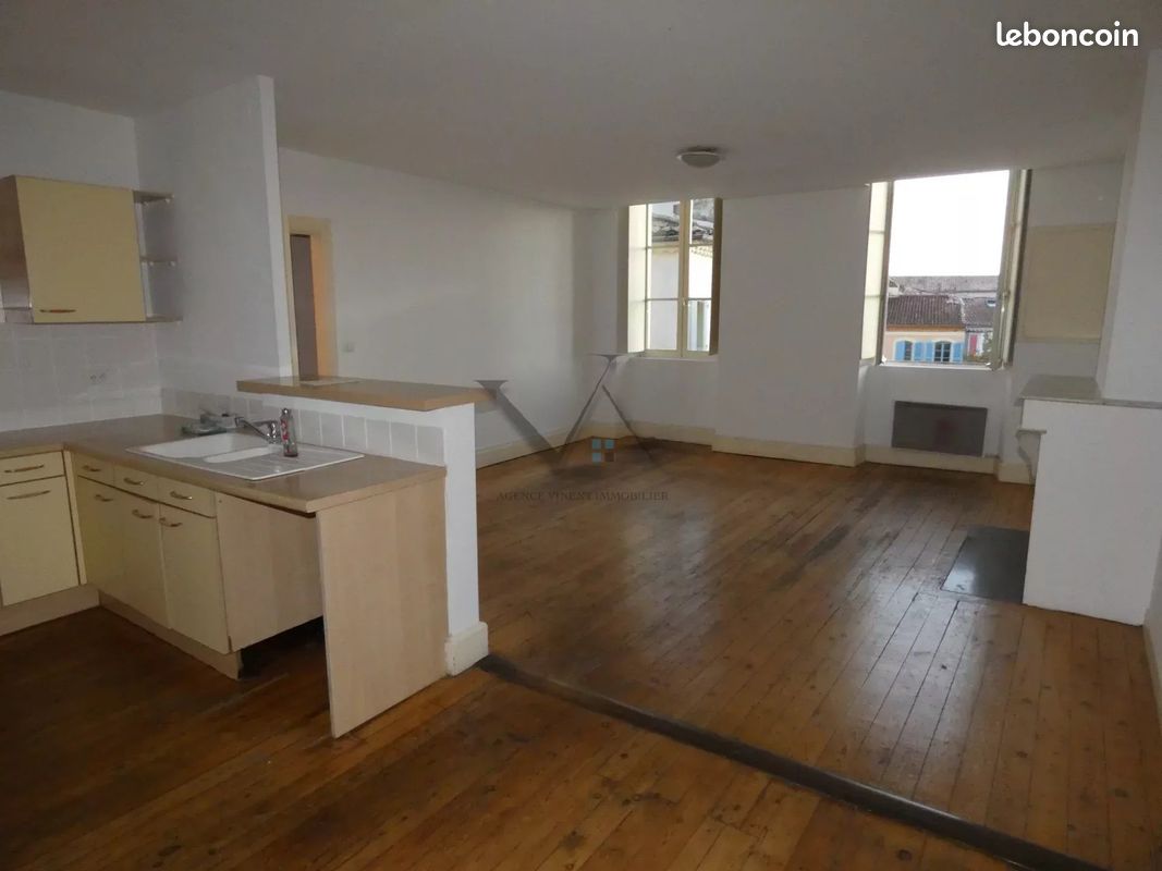 Appartement a louer montelimar - 4 pièce(s) - 101 m2 - Surfyn