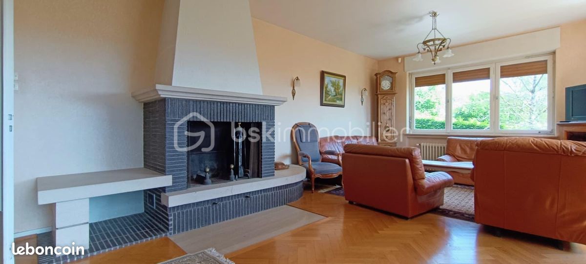 Maison 10 pièces 256 m² · à Morhange · 256 m² · 199 000 €