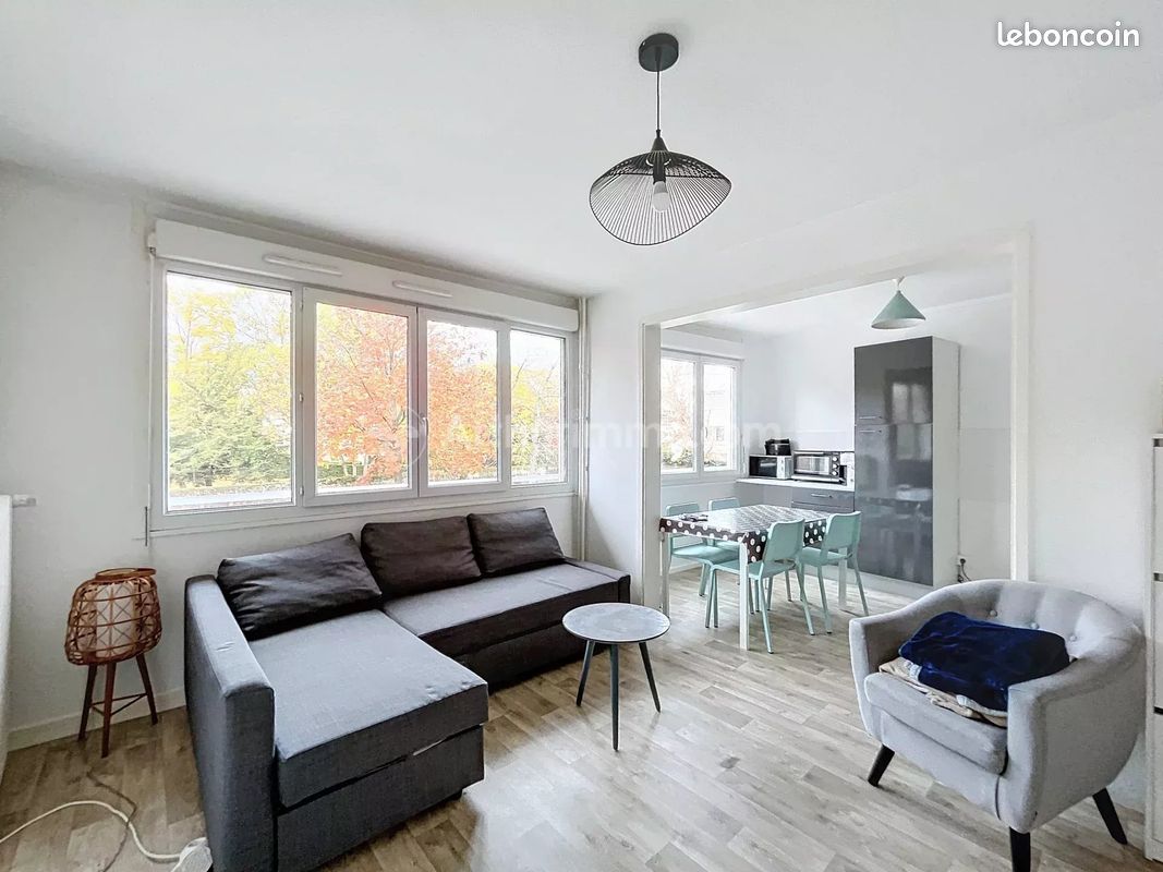 Appartement 1 pièce 28 m² · à Clermont-Ferrand · 28 m² · 580 €/mois