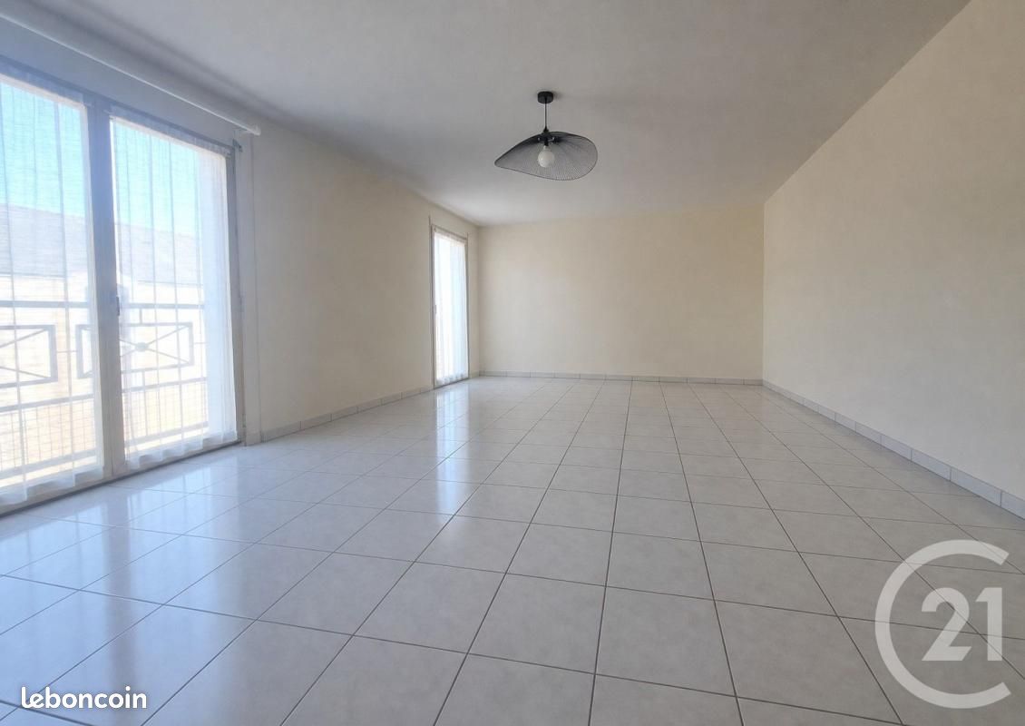 Appartement 4 pièces 102 m² · à La Roche-sur-Yon · 102 m² · 209 500 €