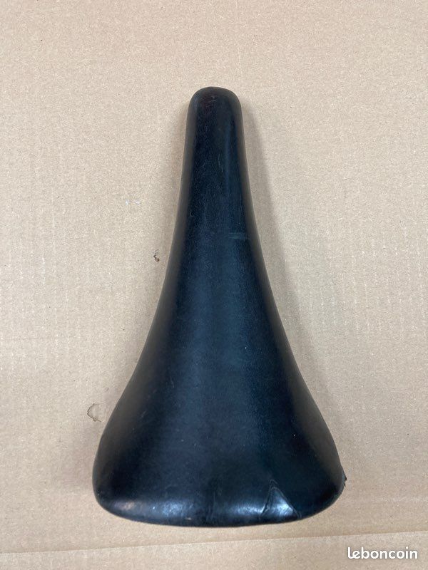 Selle Vintage San Marco Concor – Années 90 (1990-1994) – Route/VTT – Noire
