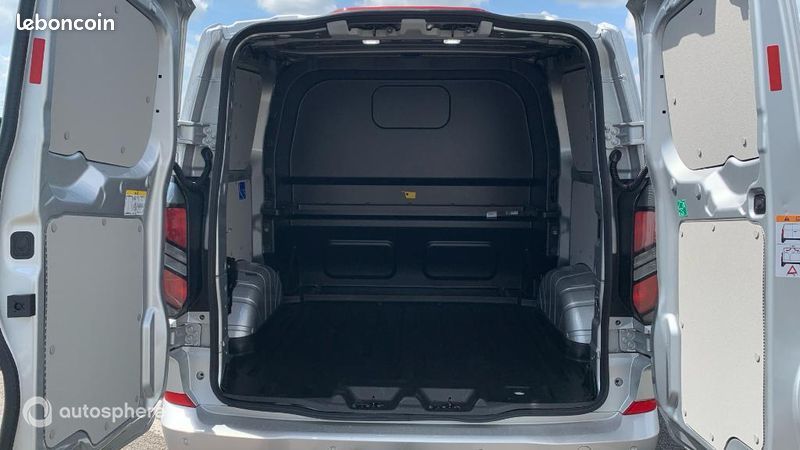 Ford Transit Custom Véhicule utilitaire ou Société 320 L1H1 2.0 EcoBlue 170ch Cabine Approfondie Limited BVA8 (image 14)