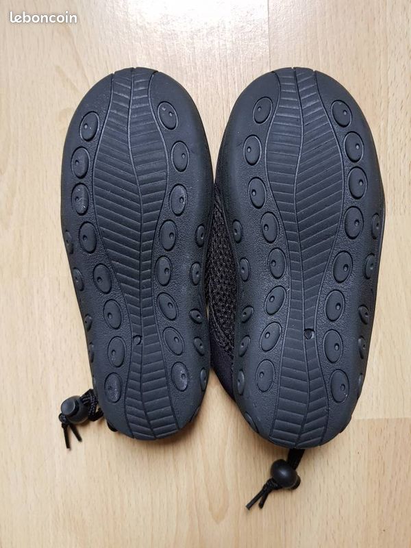 Chaussons piscine-plage (image 2)