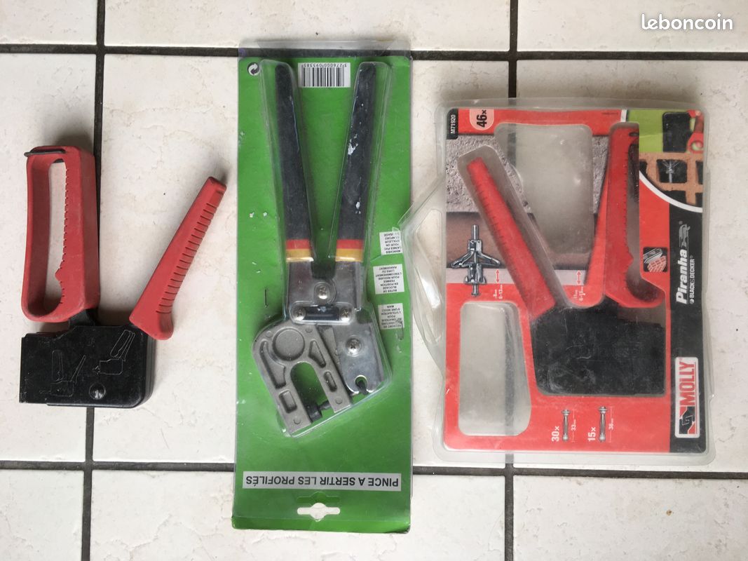1 pince à sertir les profilés (image 1)