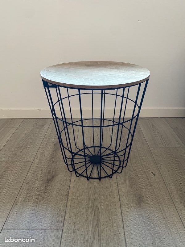Table (image 1)