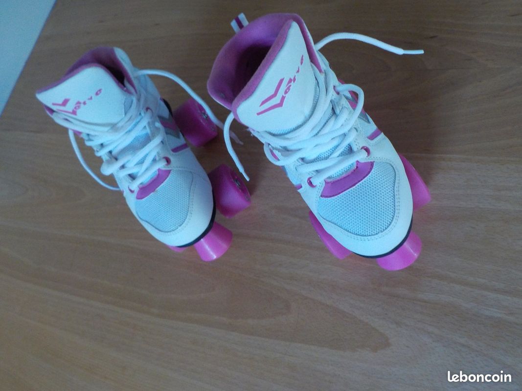 Patins à roulette (image 1)