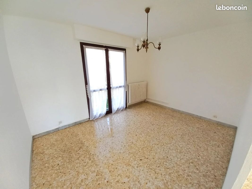 Appartement a louer aix-en-provence - 3 pièce(s) - 68 m2 - Surfyn