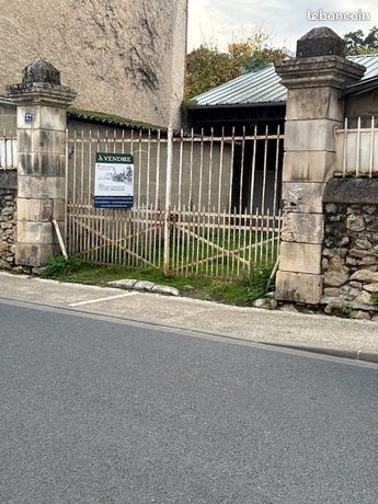 https://img.leboncoin.fr/api/v1/lbcpb1/images/61/ab/a4/61aba47f6cad0491035316e27599448d94fb872e.jpg?rule=ad-image