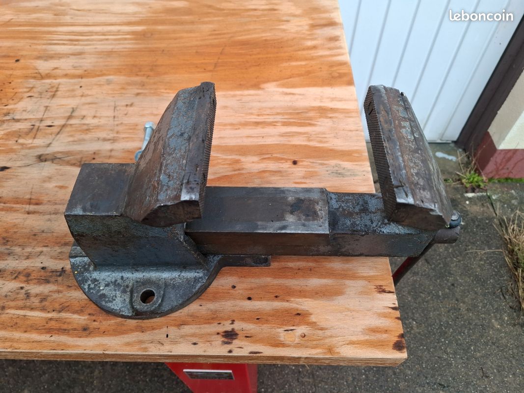 Établi avec plateau bois et meuble bas 6 tiroirs - rouge – FRANCE