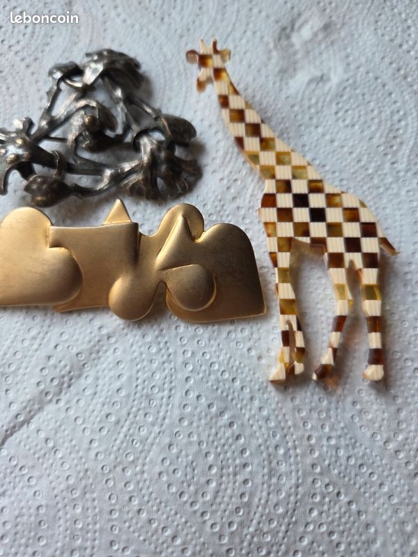 Boucles D'oreilles Girafe, Cuirs Réversibles Grenade / Dragée | Les Georgettes