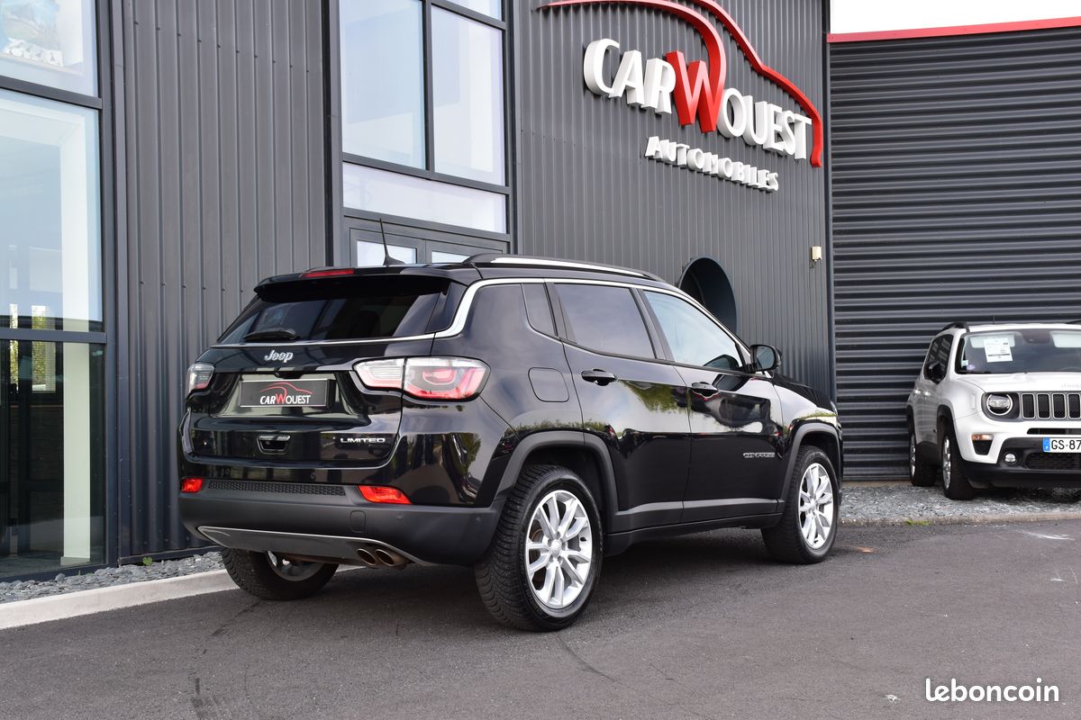 Jeep Compass Limited BVA • 22 000 km • 1ère Main • Pack Hiver (image 5)