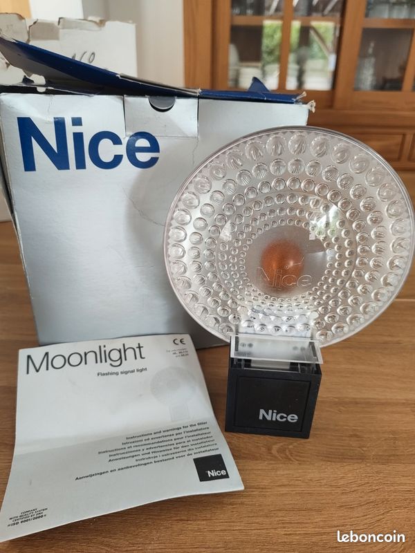 Nice moonlight clignotant portail et antenne (image 1)