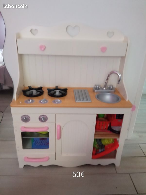 Cuisine en bois (image 1)