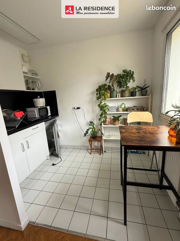 Appartement 1 pièce 24 m² · à Montigny-le-Bretonneux · 24 m² · 830 €/mois