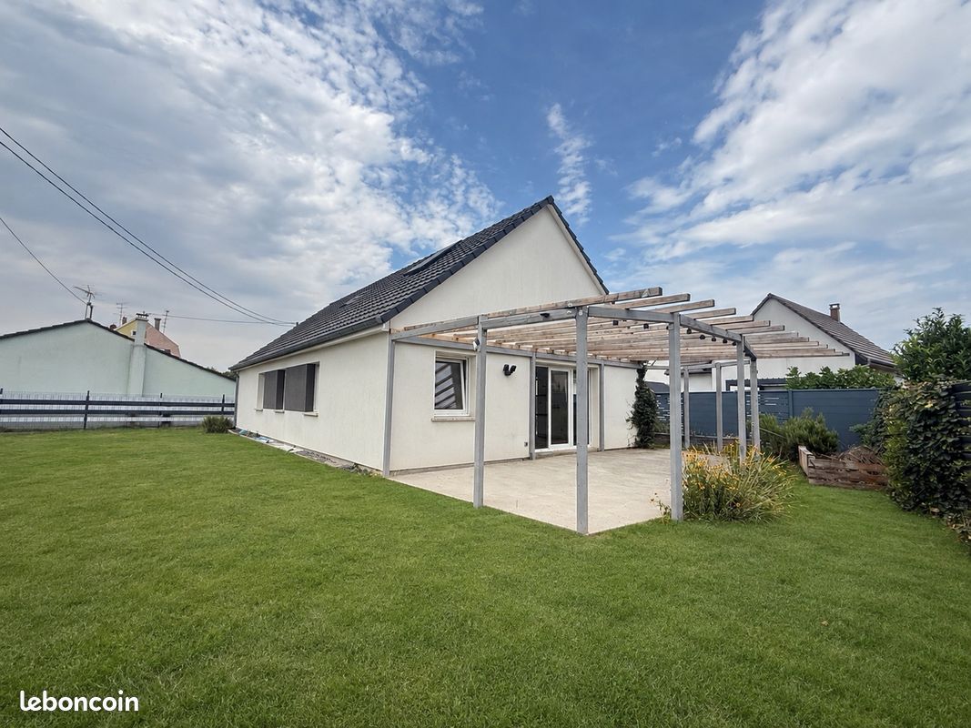 Maison 5 pièces 135 m² · à Bollwiller · 135 m² · 348 000 €