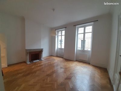 Appartement 1 pièce 38 m² · à Bordeaux · 38 m² · 680 €/mois