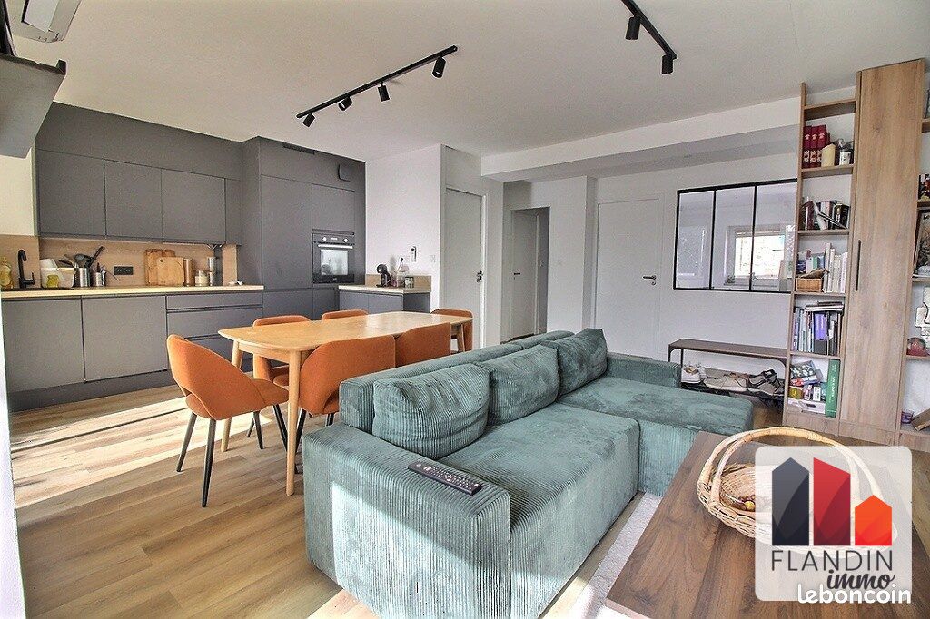 Appartement 3 pièces 72 m² · à Soucieu-en-Jarrest · 72 m² · 245 000 €