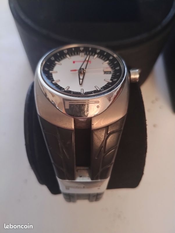 Montre homme Pirelli PZERO Time 7951101425 TBE (image 5)