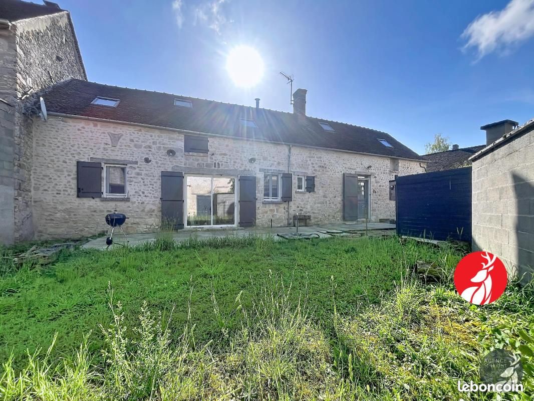 Maison 5 pièces 153 m² · à Milly-la-Forêt · 153 m² · 285 000 €