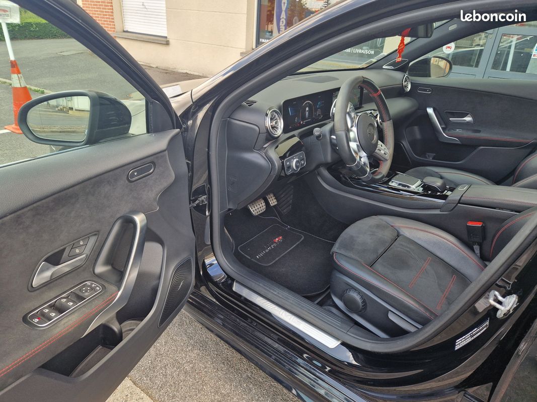 MERCEDES Classe A IV 35 AMG 4MATIC 7G-DCT (image 10)
