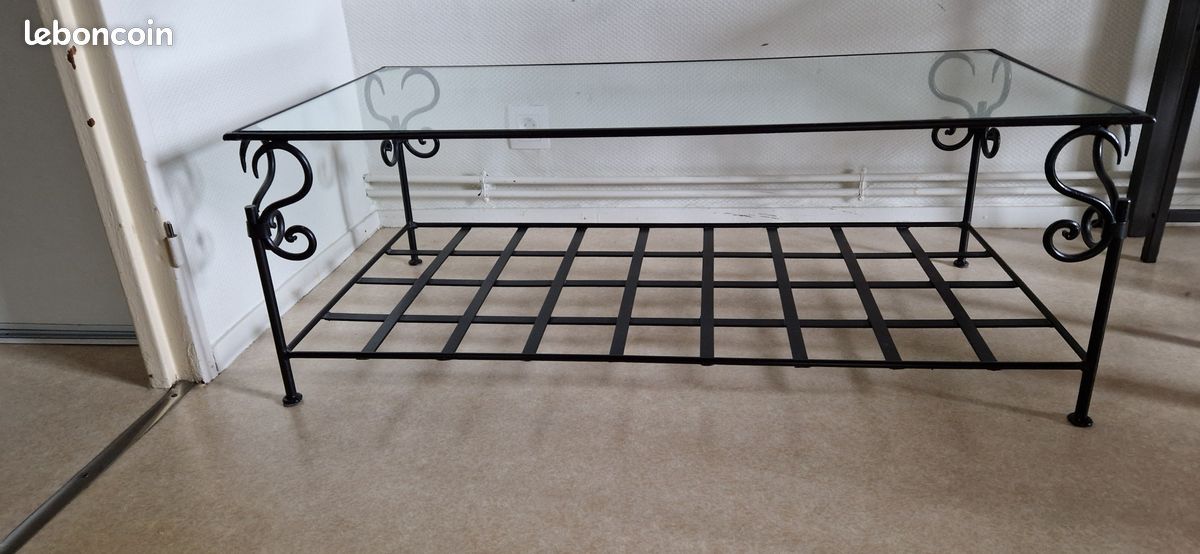 Table basse en fer forgé (image 1)