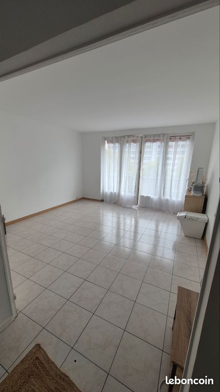 Appartement 3 pièces 62 m² · à Épinay-sur-Seine · 62 m² · 225 000 €