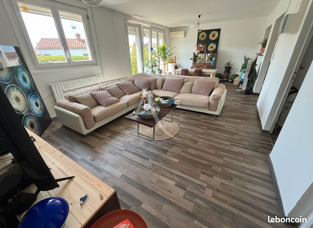 Maison 5 pièces 120 m² · à Fontenay-le-Comte · 120 m² · 171 000 €