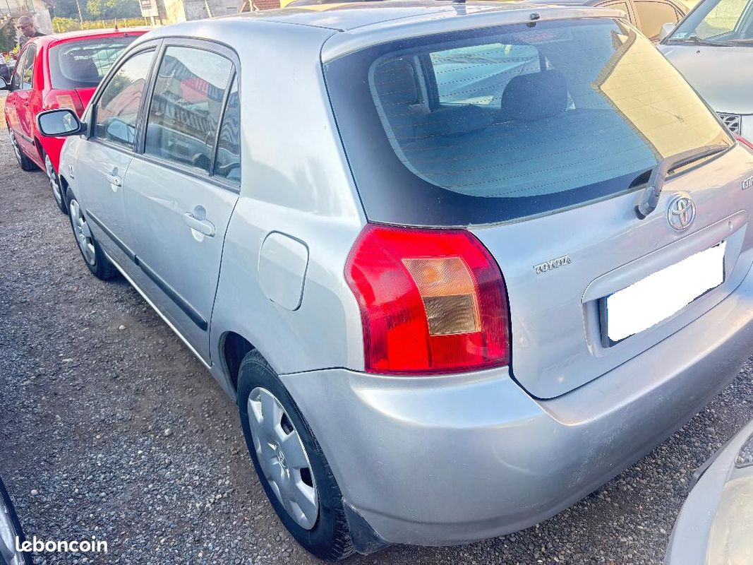 Toyota corolla essence vvti 1.4l climatisee (image 2)
