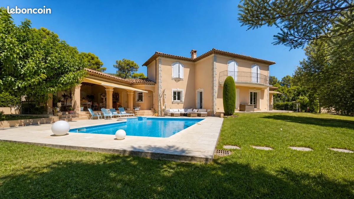Maison 6 pièces 192 m² · à La Motte · 192 m² · 895 000 €