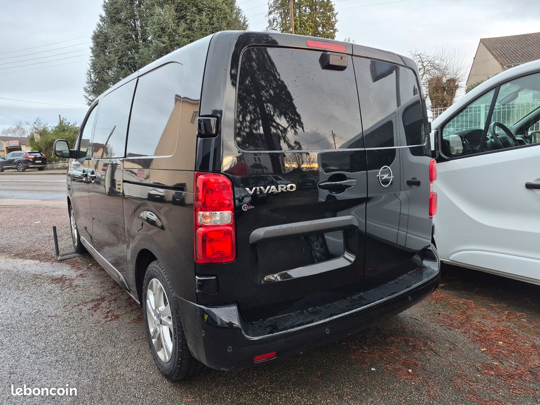 Opel Vivaro Cabine approfondie Amovible 2.0 180 EAT8 (image 2)