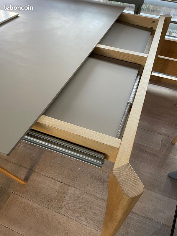 Table Opera Imperial Line 140x140cm + rallonges (image 2)