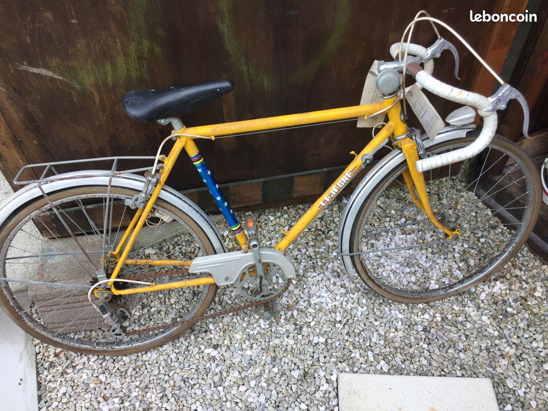 L'Anjou Vélo Vintage - Chambres d'Hôtes La Maison de Saumur