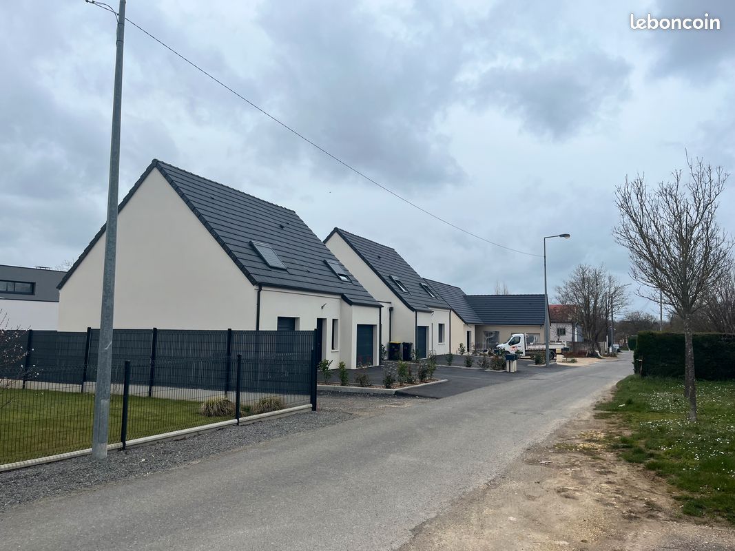 Maison 5 pièces 120 m² · à Bourges · 120 m² · 1 400 €/mois