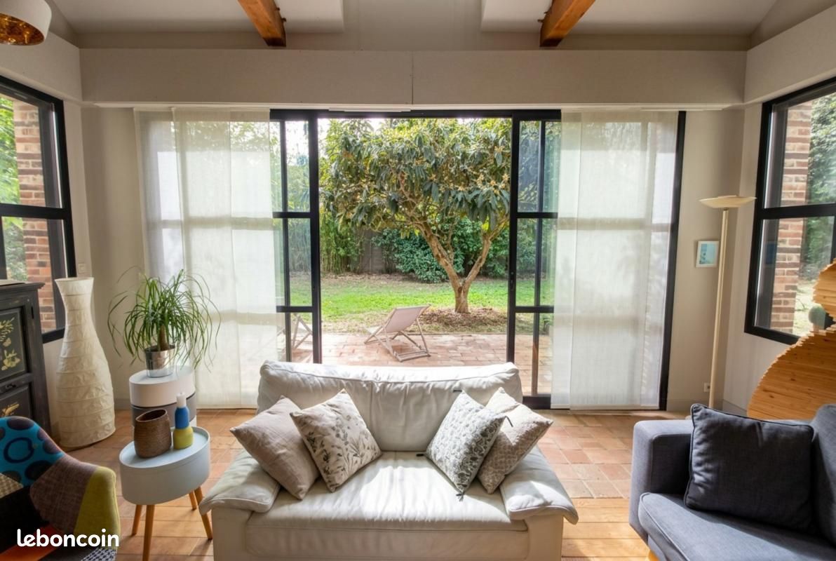 Maison 9 pièces 240 m² · à Laval · 240 m² · 560 000 €