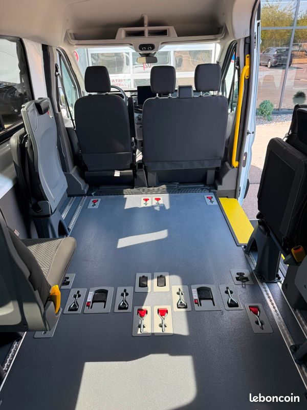 FORD TRANSIT L3H2 TPMR – Boîte Automatique – Jusqu'à 4 fauteuils roulants – Disponible immédiatement (image 3)