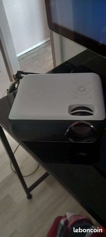 Vidéo-projecteur (image 1)