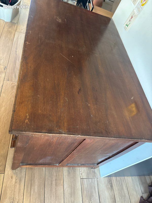 Bureau à tiroirs en bois (image 2)
