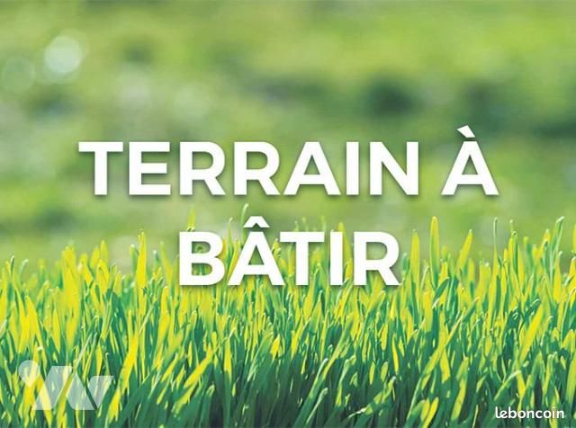 Terrain 2019 m² · à Plouaret · 2 019 m² · 59 360 €