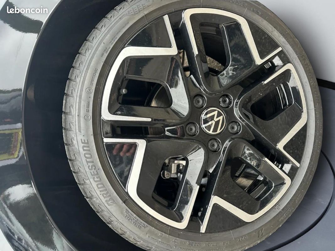 Volkswagen golf 2.0 tdi scr 150 r-line dsg7 2025 (image 16)