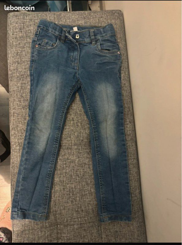 Jean (image 1)