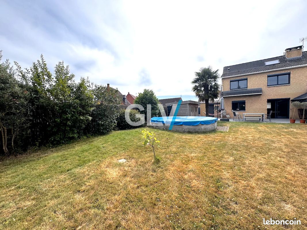 Maison 4 pièces 99 m² · à Camphin-en-Pévèle · 99 m² · 382 000 €