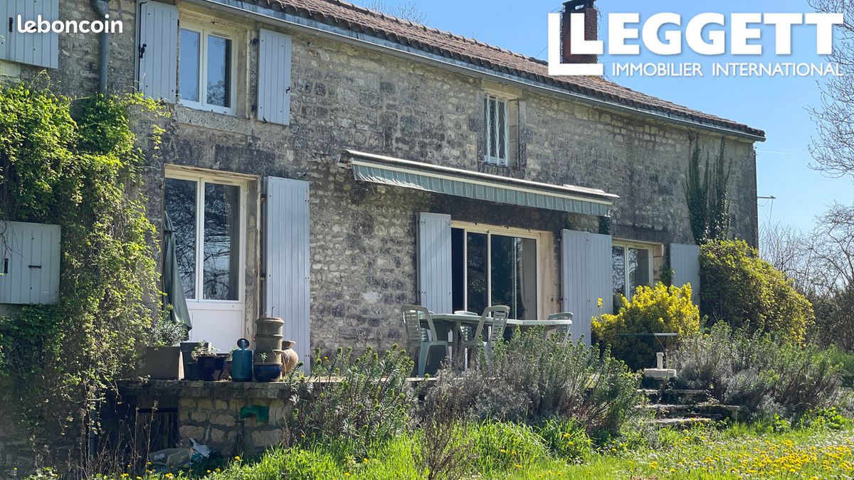 Moulin 12 pièces 312 m² - Val-d'Auge 16170 (image principale 3)