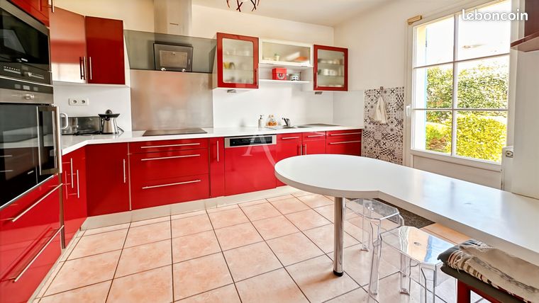 Maison 6 pièces 120 m²
