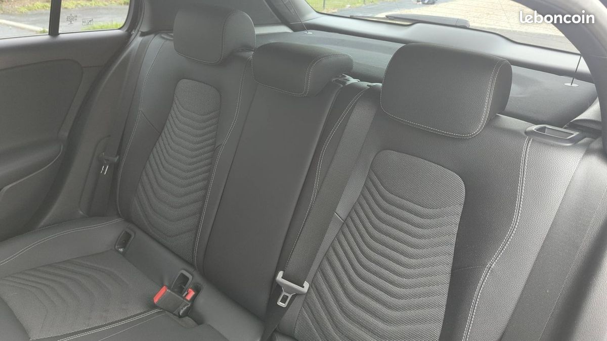 Mercedes Classe A IV 160 BM6 Business Line (image 9)