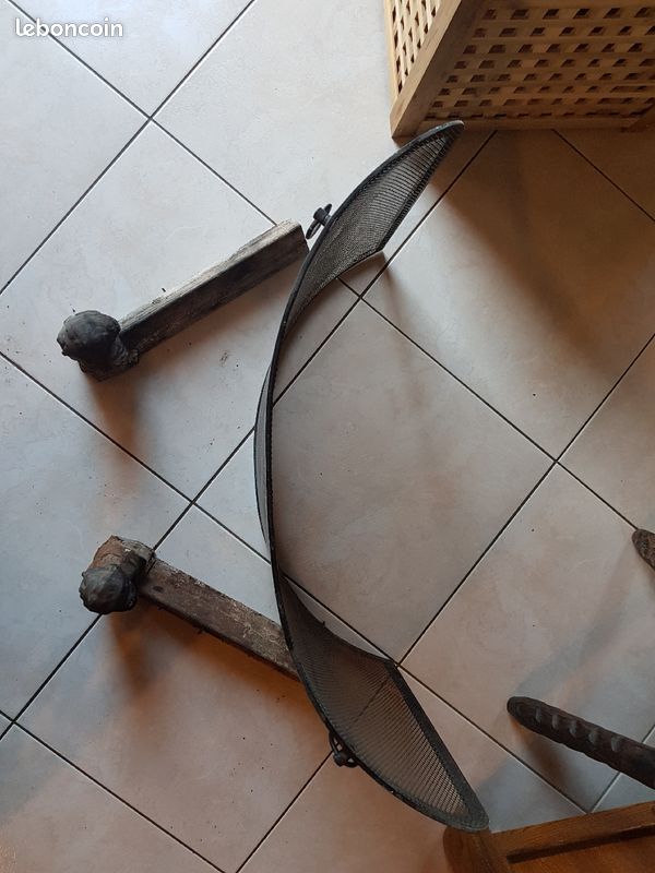 Pare-feu et 2 chenets (image 2)