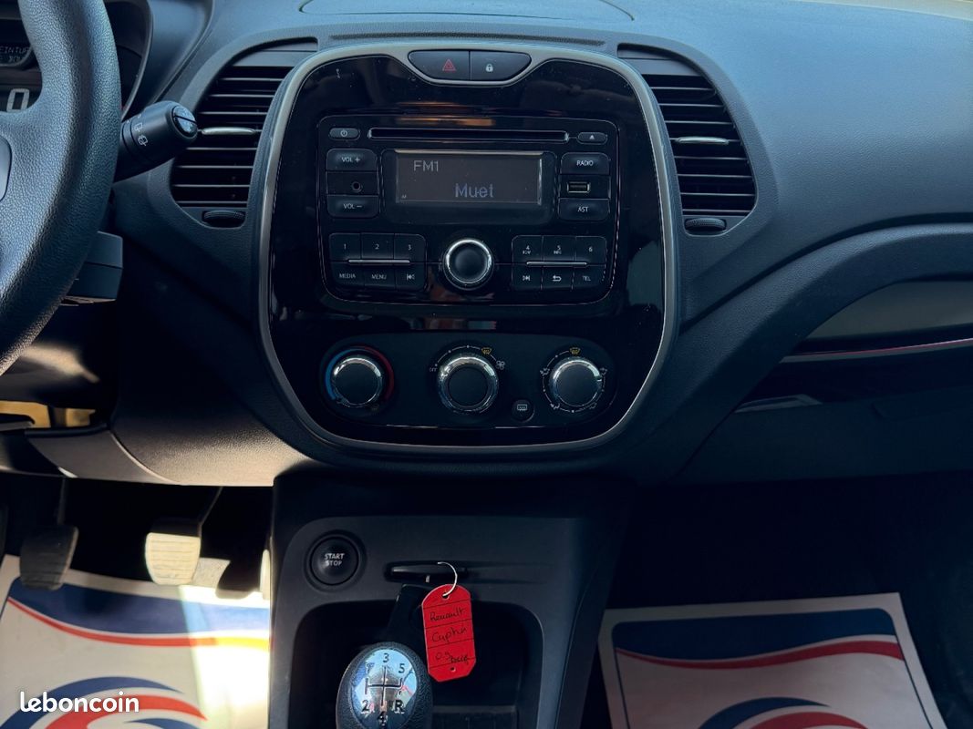 RENAULT CAPTUR TCe 90 Energy Life (image 11)