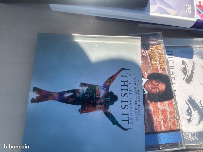 9 CD Mickael jackson (image 3)